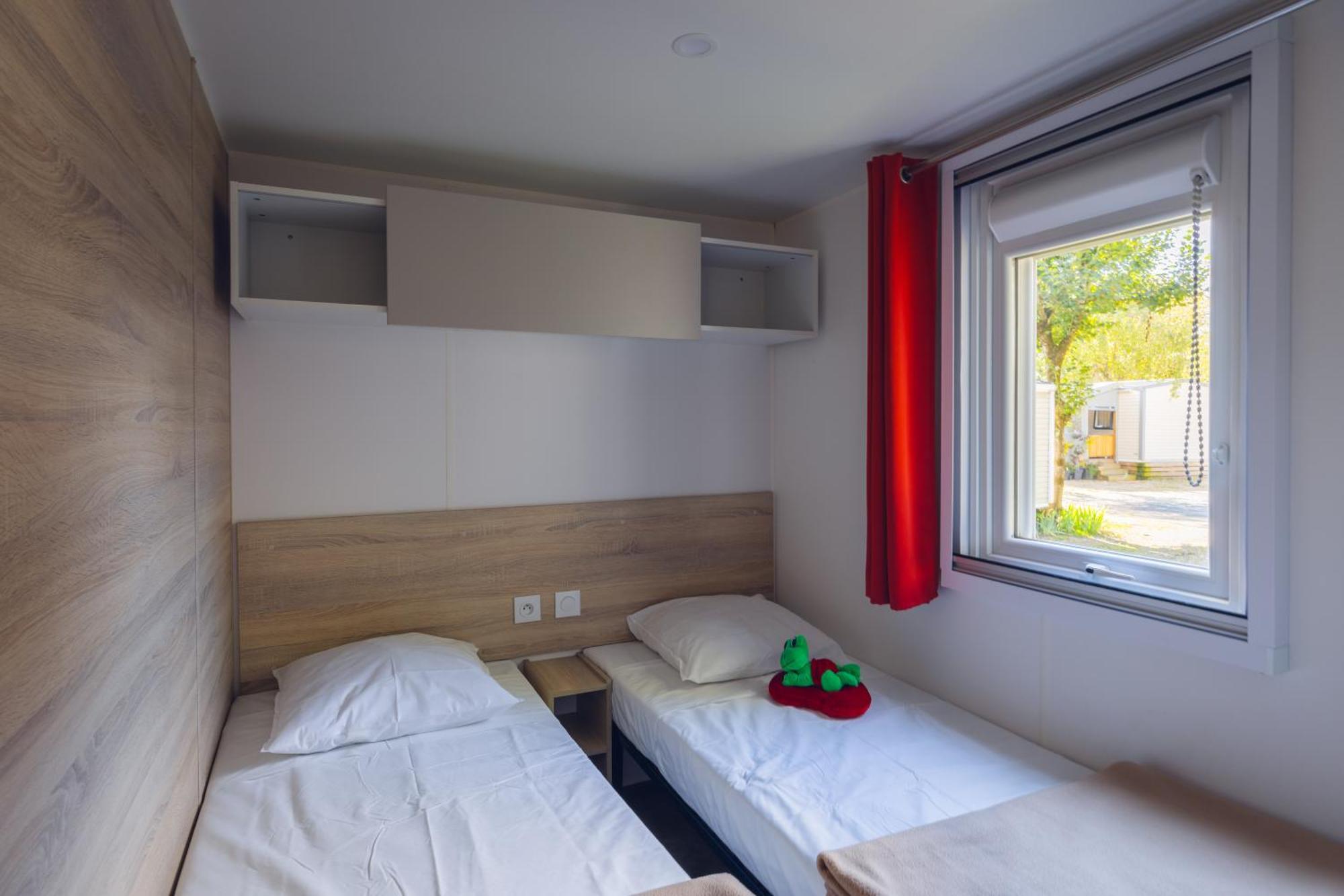 Hotel L'Oasis Des Dombes Ambérieux-en-Dombes Habitación foto